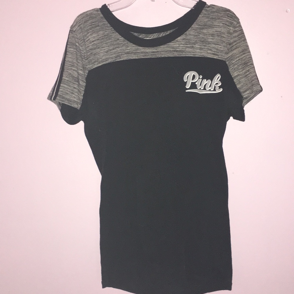 VS pink tee